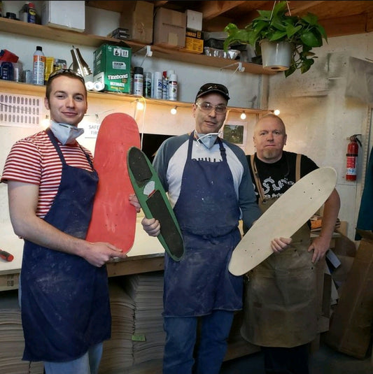 Thank you for coming to the skateboard building class🛹 We had fun!