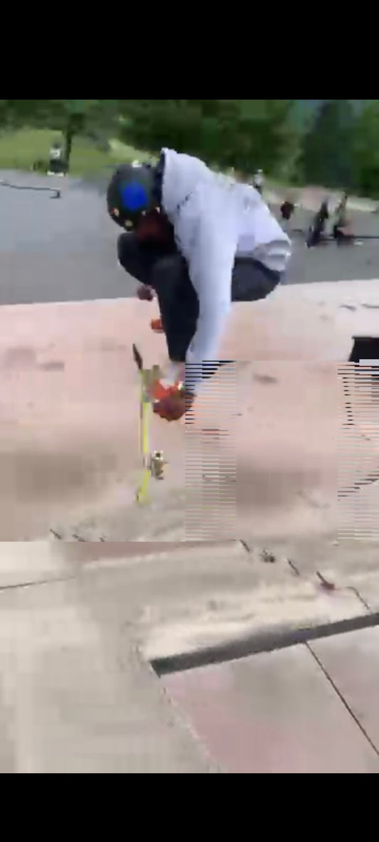 Old School Team Rider @miles.dawg🛹